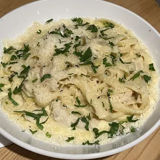Chicken Fettuccine Alfredo