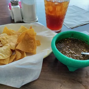 Chips and salsa