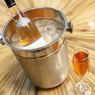 Daily Drink Special | Rosé Your Wednesday Away | $8 Select Glass