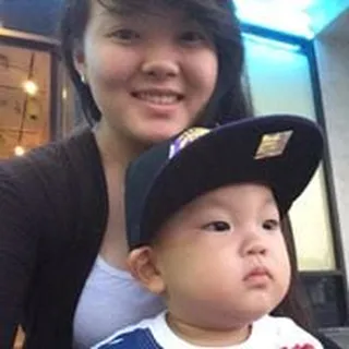 Ngoc L.