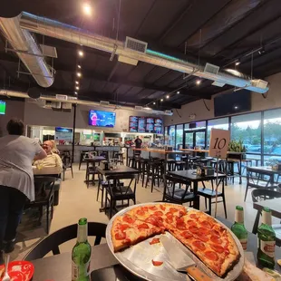 pizza, interior