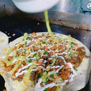 Quesa-pizza