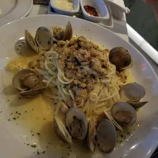 Linguini and Clams