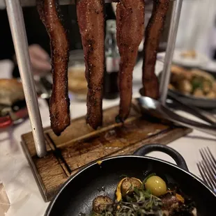 Chef&apos;s Cut Hanging Bacon