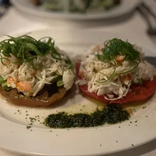 Heirloom Tomato  King Crab**