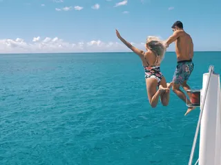 MANA Cruises & Charters