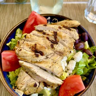 Greek salad with grilled chicken