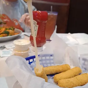 Cheesesticks