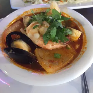 Tom Yum Seafood Soup