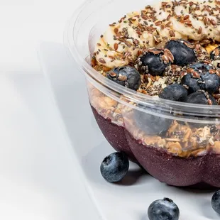 Pura vida Acai bowl