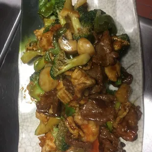 a plate of stir fried vegetables