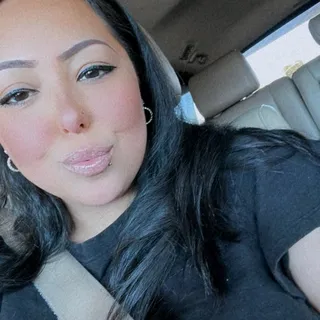 Violet Perez C.