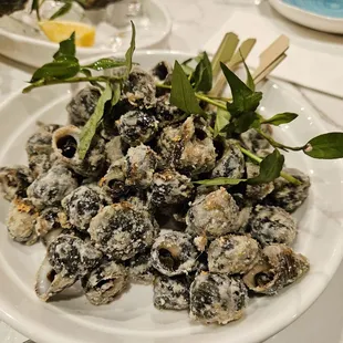 Salt baked snails