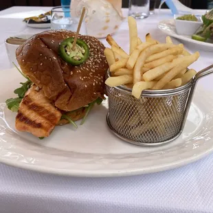 Salmon Burger