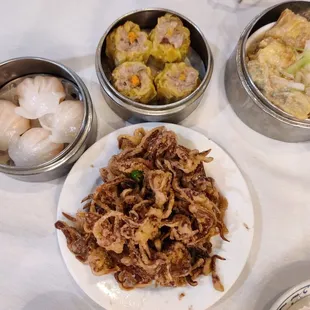 Hakaw, Siomai, Bean Curd, Fried Squid