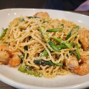 Garlic shrimp noodles