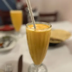 mango lassi