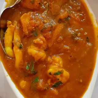 Mixed Seafood Curry