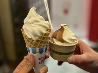 Gott's Roadside - Takeout Window