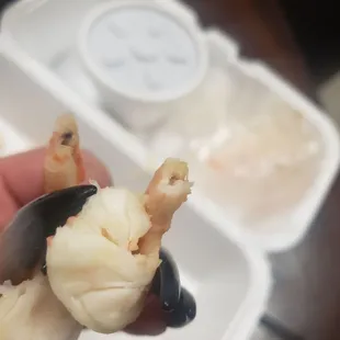 They don&apos;t clean the shrimp and this can make you sick!