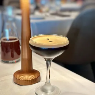 ESPRESSO MARTINI - Grey Goose Vodka, Vanille de Madagascar, Espresso, Café Liqueur - Excellent