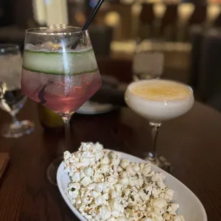 Truffle Popcorn Royal Gin &amp; Tonic