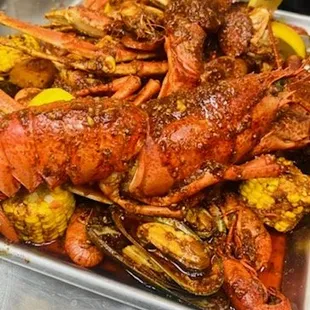 OCEAN SEAFOOD COMBO B