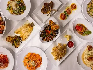 Gale Street Inn - Mundelein