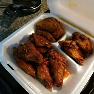 12 wings