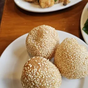 Sesame ball