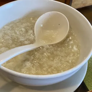 Crabmeat with Fish Maw Soup