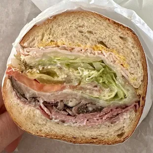 Mufasa (from the "secret" me nu) on sourdough roll. 0