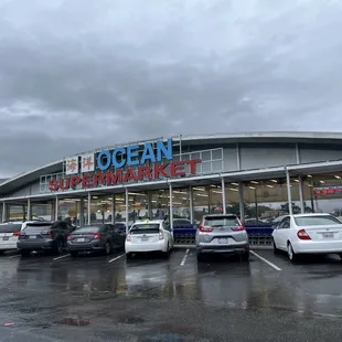 Ocean Supermarket Store Front, Park Victoria Shopping Center, Milpitas, CA.