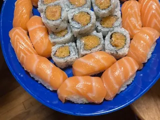 Kakkoii Sushi and Ramen