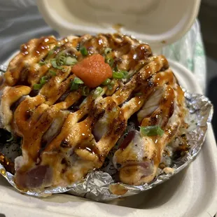 Torched garlic mentaiko ahi