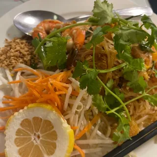 L. Pad Thai