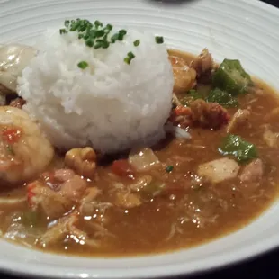 Gumbo with combo seafood