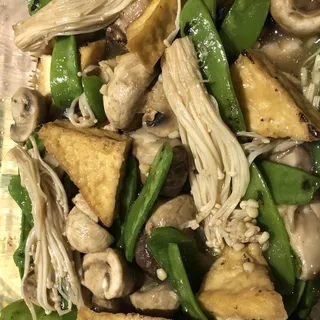 Triple Mushroom with Snow Peas