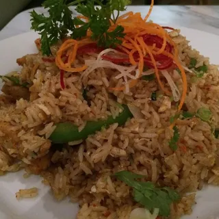 Golden Chicken Fried Rice