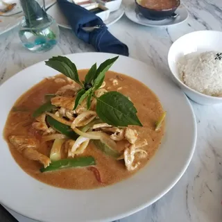 AVOCADO CURRY