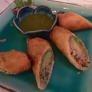 CRAB & AVOCADO ROLL