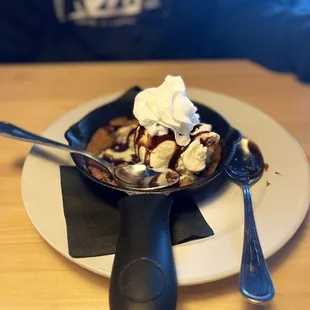 Ocean &amp; Ale&apos;s Skillet Cookie!