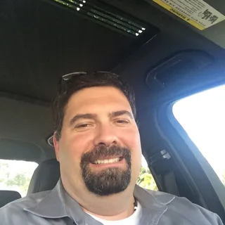 Tim R.