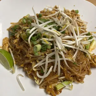 N1. Pad Thai
