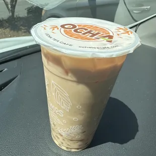 Earl grey milk tea with crystal agar