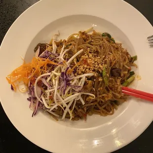Pad Thai, chicken and beef