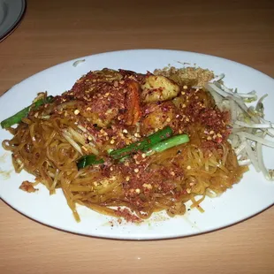 Shrimp Pad Thai.