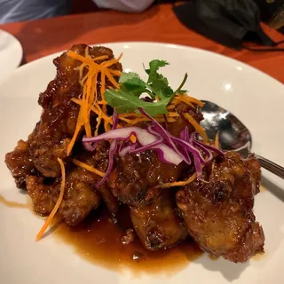 Makaam Wings