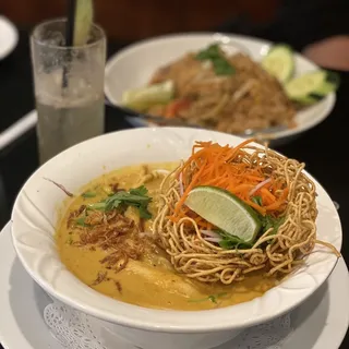 Khao Soi Noodle Soup