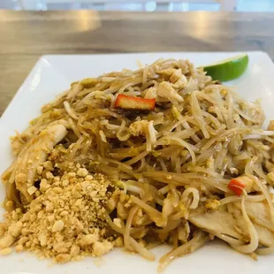 food, ramen and noodles